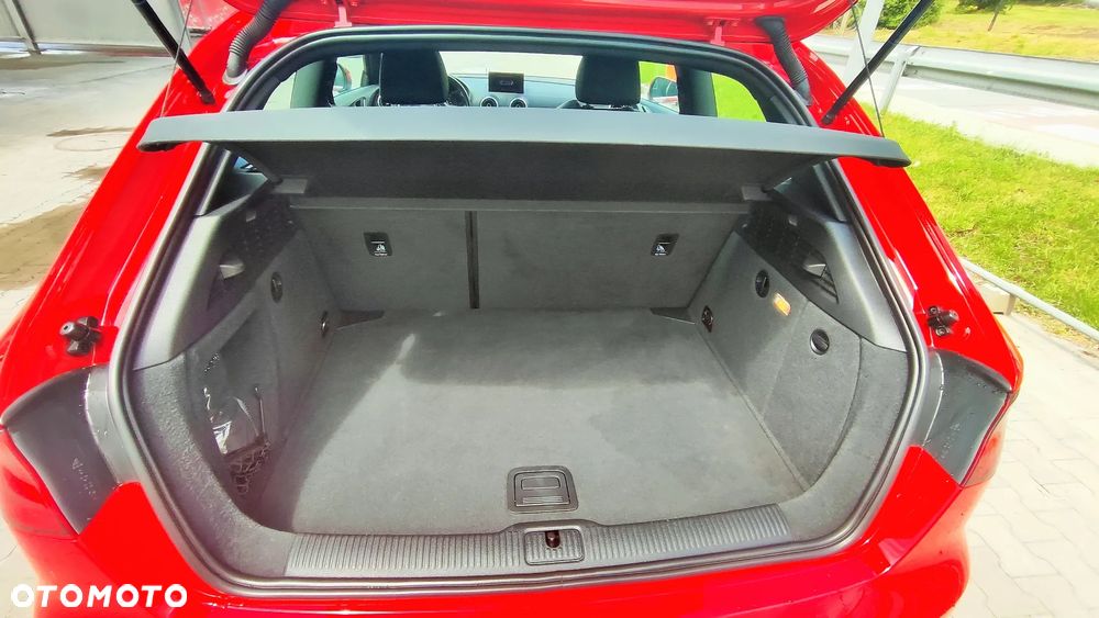 Audi A3 3-drzwiowe 1.8 TFSI S tronic S line Sportpaket - 12