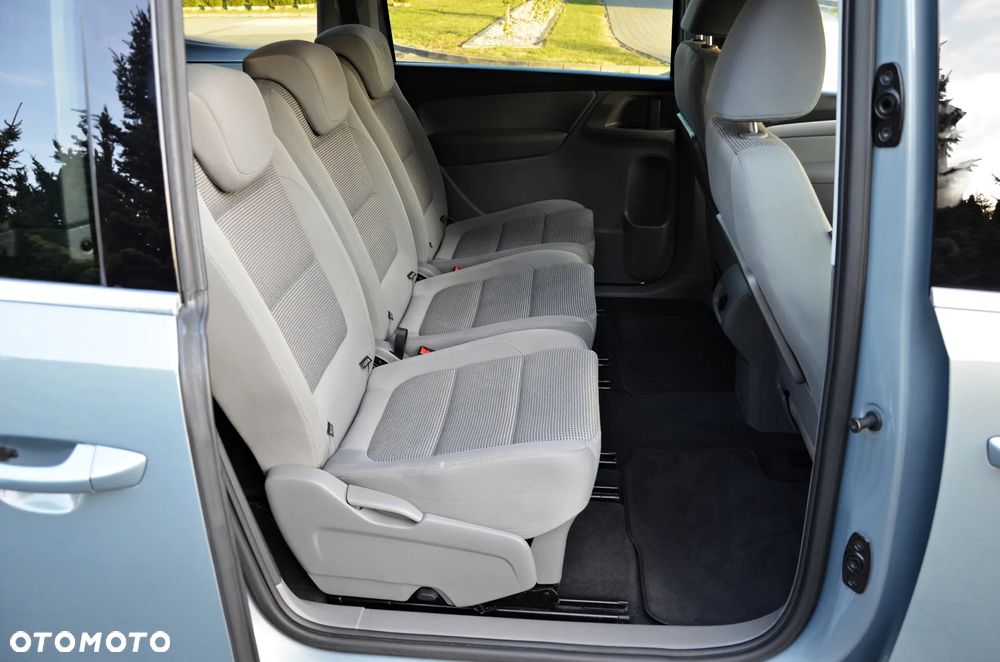 Volkswagen Sharan - 34