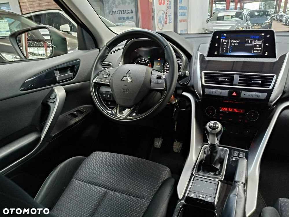 Mitsubishi Eclipse Cross - 15