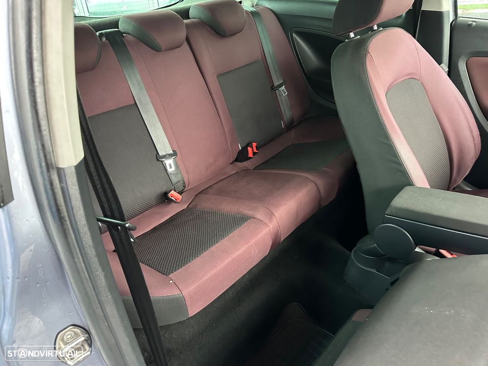 SEAT Ibiza SC 1.0 Eco TSI S&S FR - 9