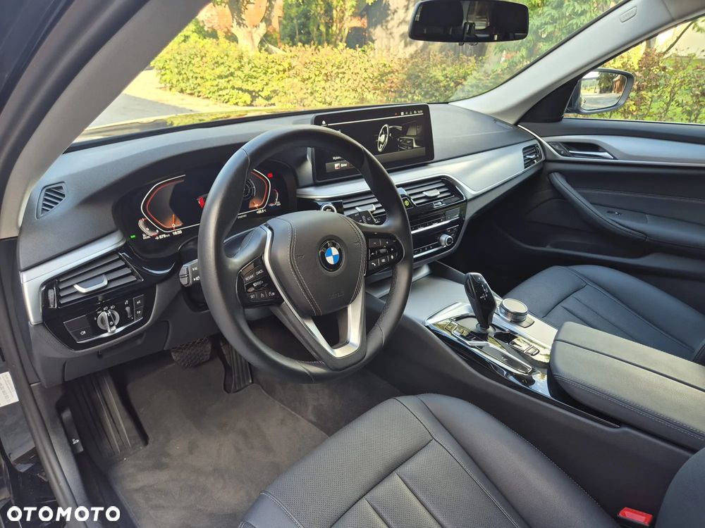 BMW Seria 5 - 11