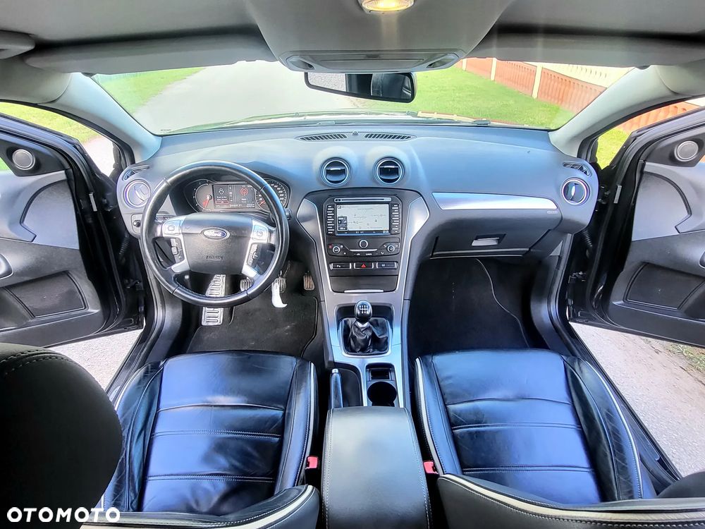 Ford Mondeo 2.0 TDCi Business Edition - 11
