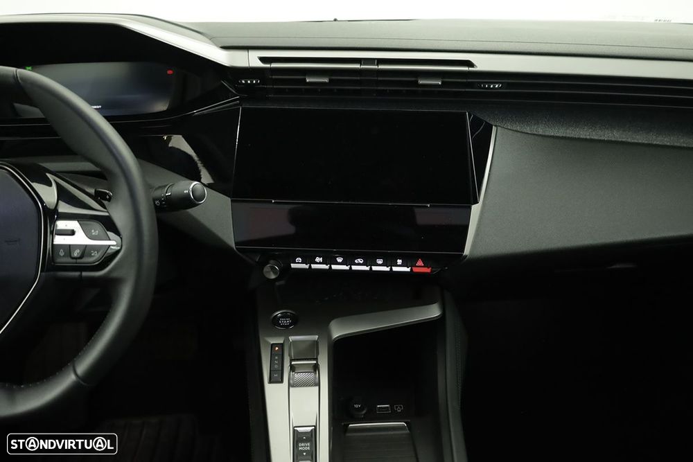 Peugeot 408 1.2 PureTech Allure EAT8 - 9