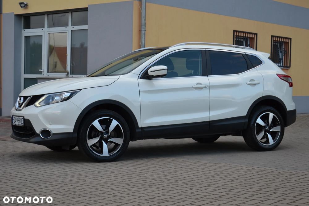 Nissan Qashqai 1.6 DIG-T 360 - 4