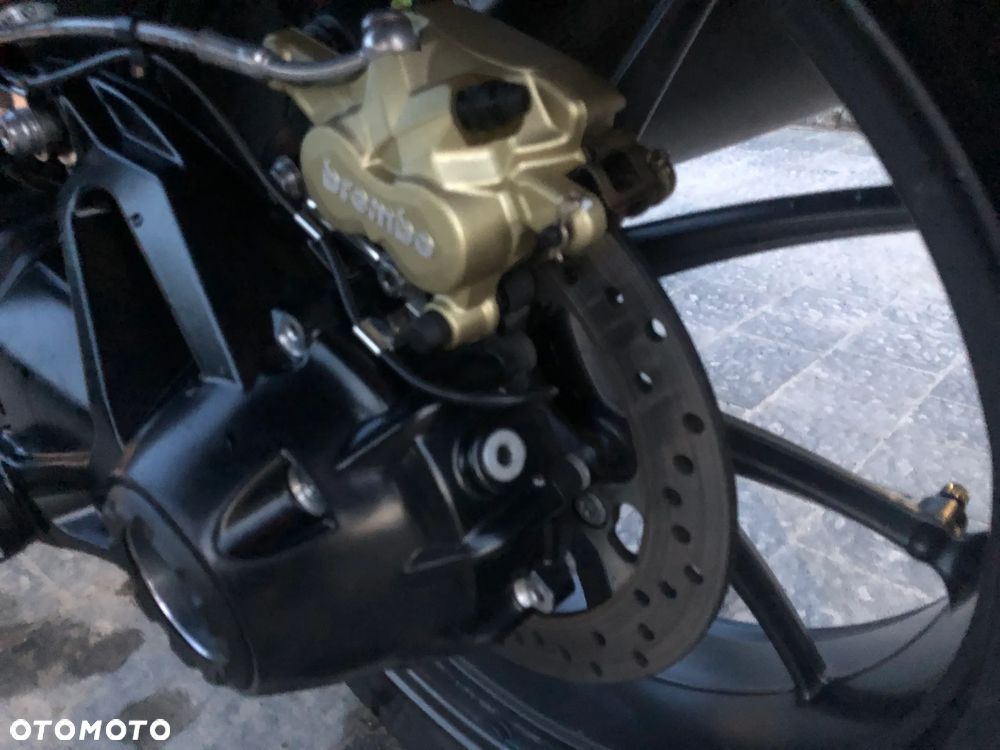 BMW R - 17