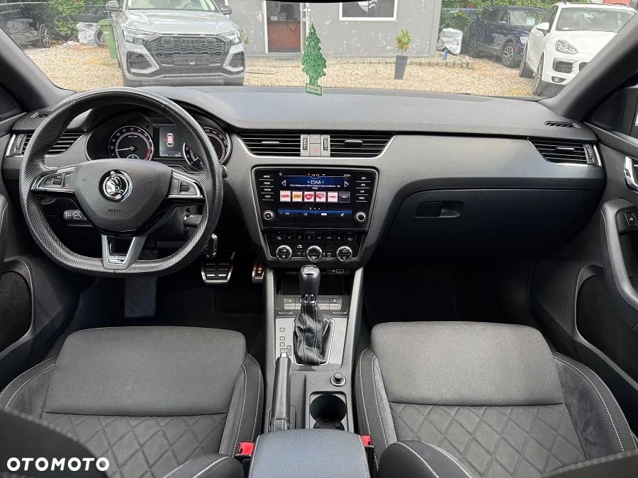 Skoda Octavia 2.0 TDI SCR 4x4 RS DSG - 33