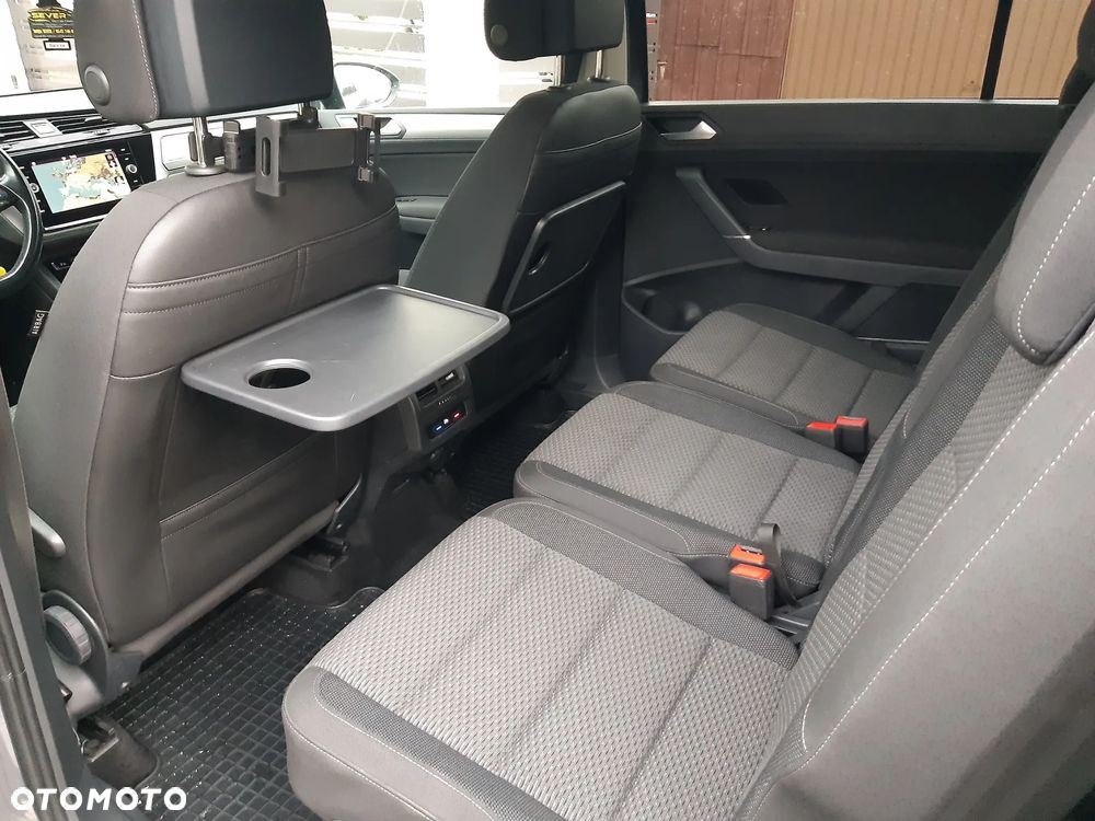 Volkswagen Touran 2.0 TDI SCR (BlueMotion Technology) DSG Highline - 6