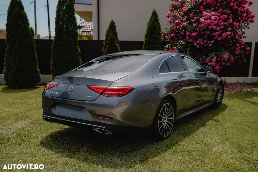 Mercedes-Benz CLS - 4