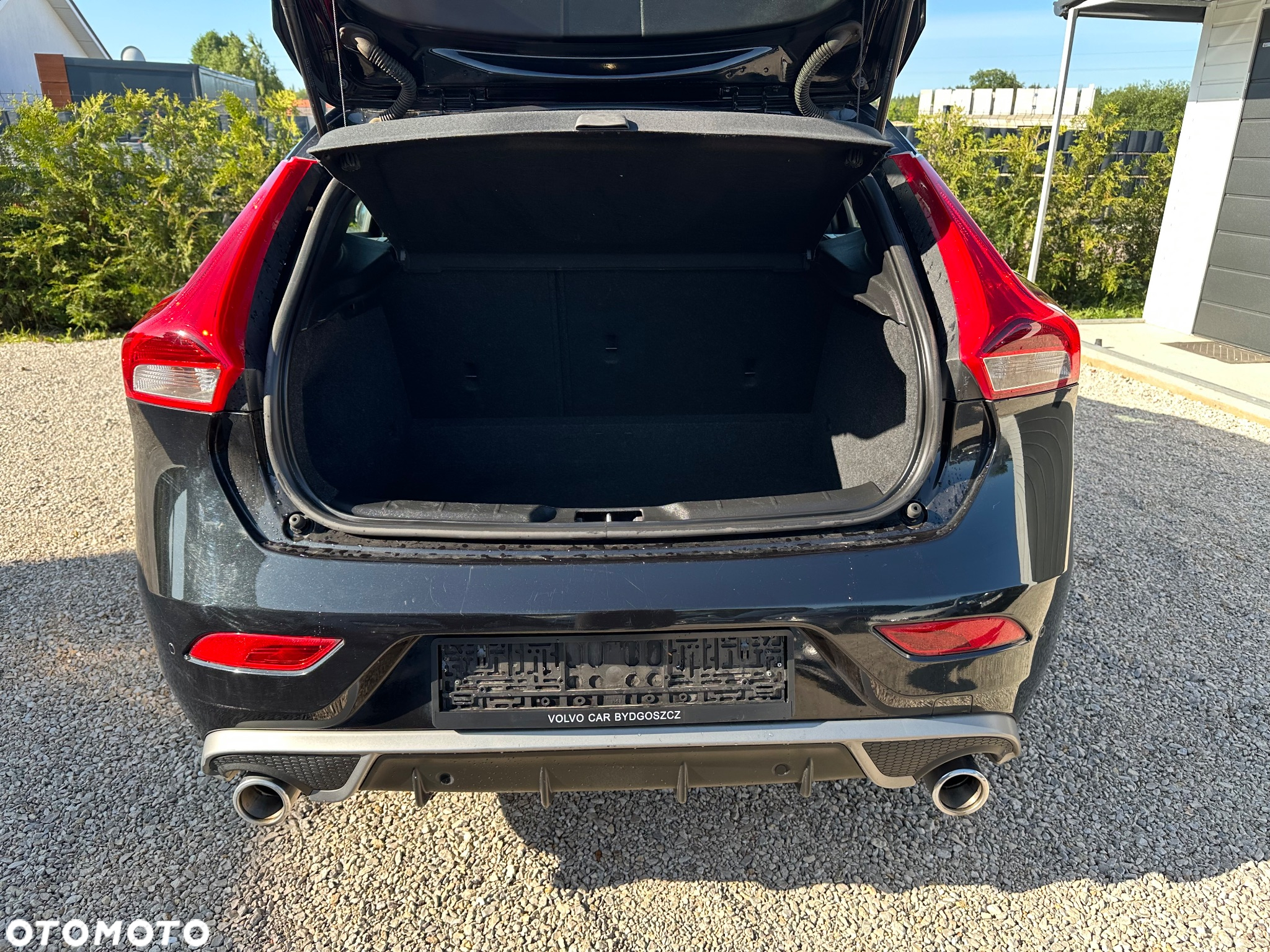 Volvo V40 D2 Drive-E R-Design Kinetic - 14