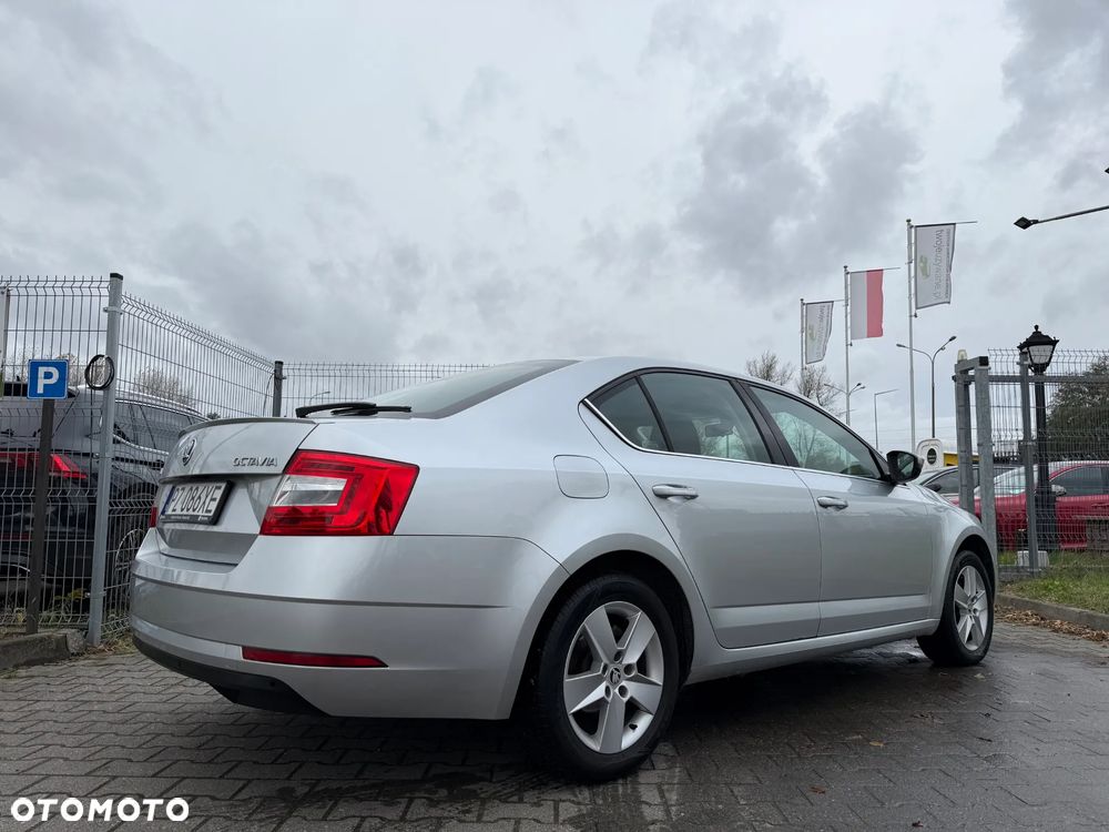 Skoda Octavia 1.5 TSI ACT Business - 6