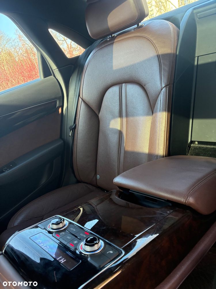Audi A8 4.0 TFSI L Quattro - 31