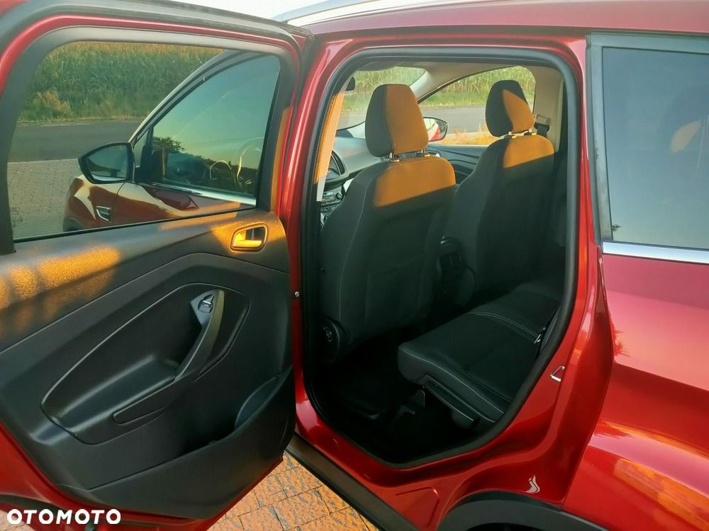 Ford Kuga - 14