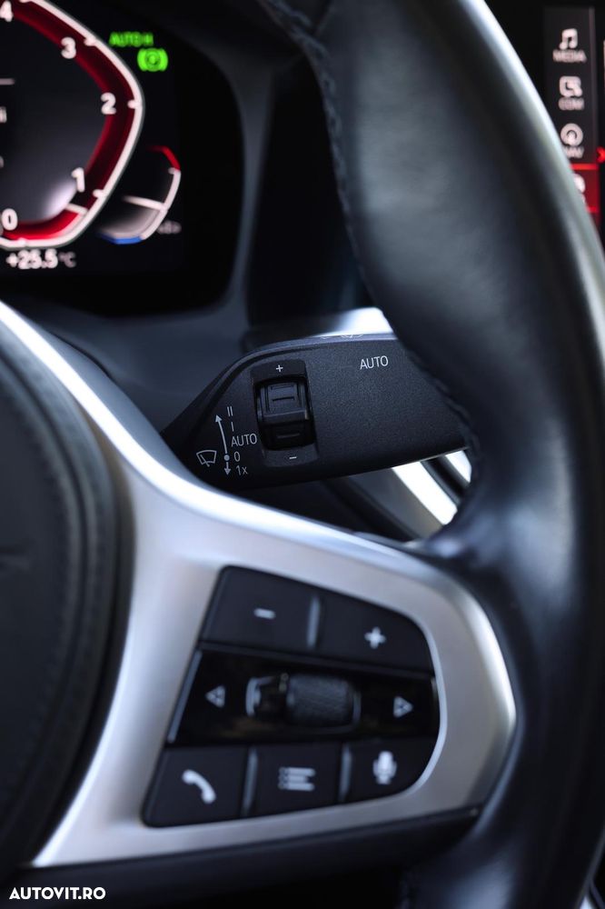 BMW Seria 3 - 24