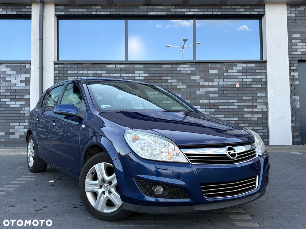 Opel Astra 1.4 Enjoy - 1