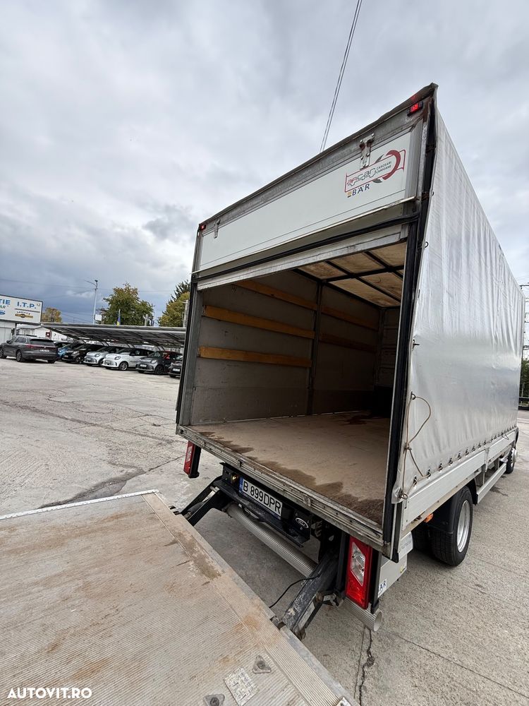 Ford Transit - 30
