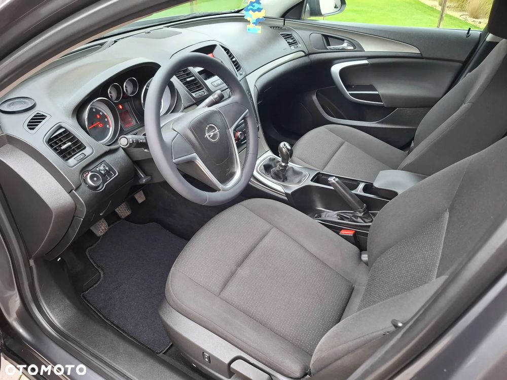 Opel Insignia 1.6 Design Edition - 35