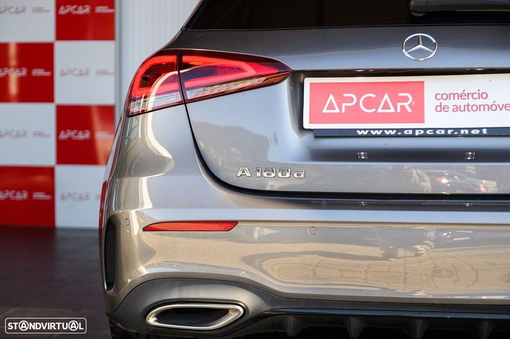 Mercedes-Benz A 180 d AMG Line Aut. - 13