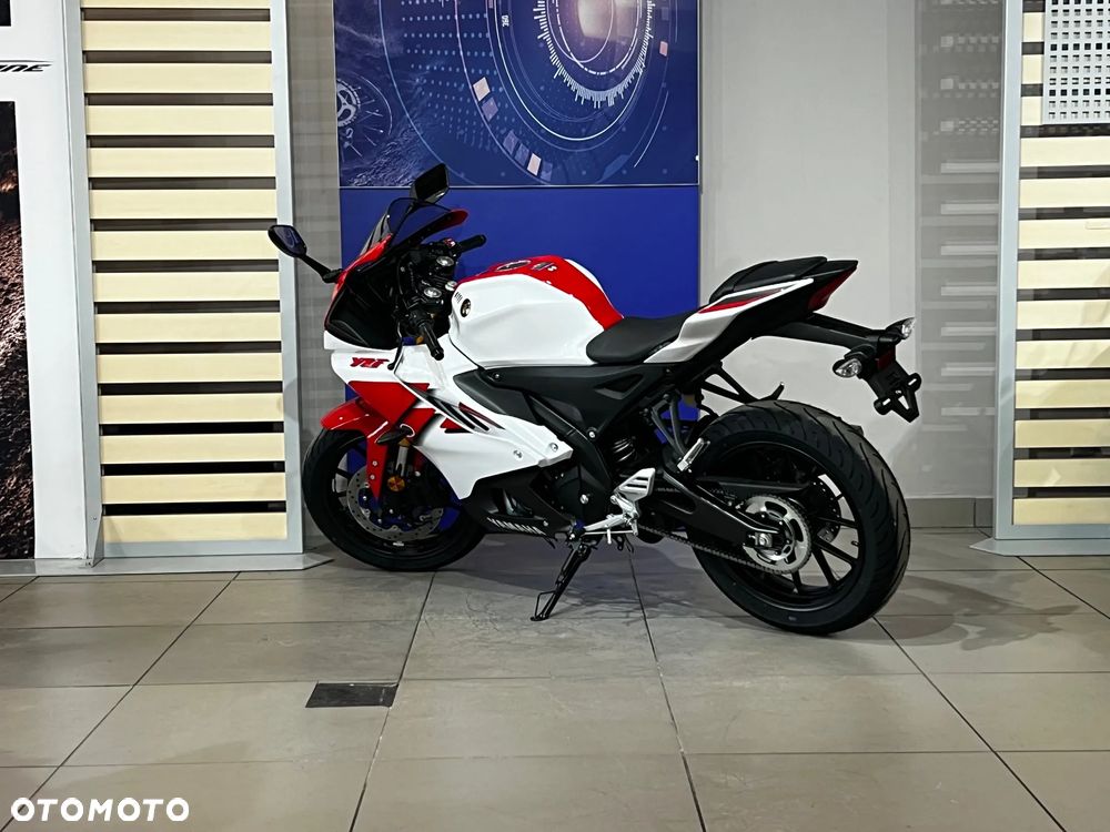 Yamaha R125 - 3