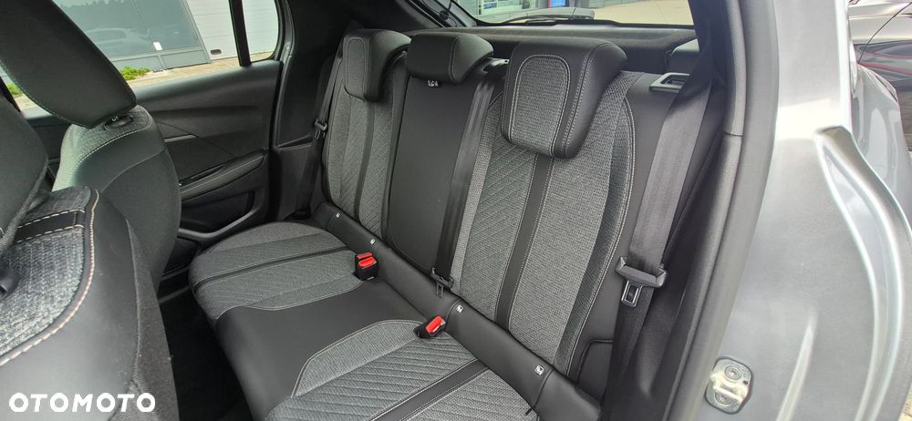 Peugeot 208 1.2 PureTech Allure S&S EAT8 - 21