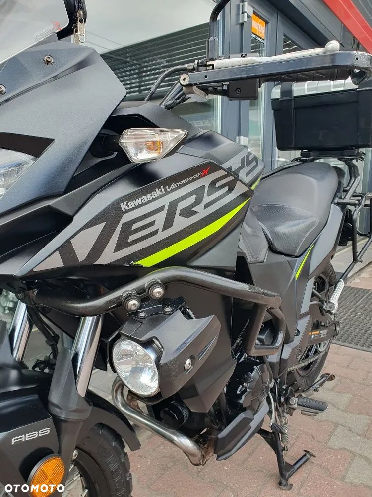 Kawasaki Versys-X 300 - 17