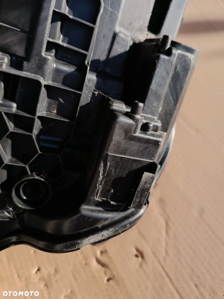 Audi E-Tron lampa  Led 4KE941040 - 5