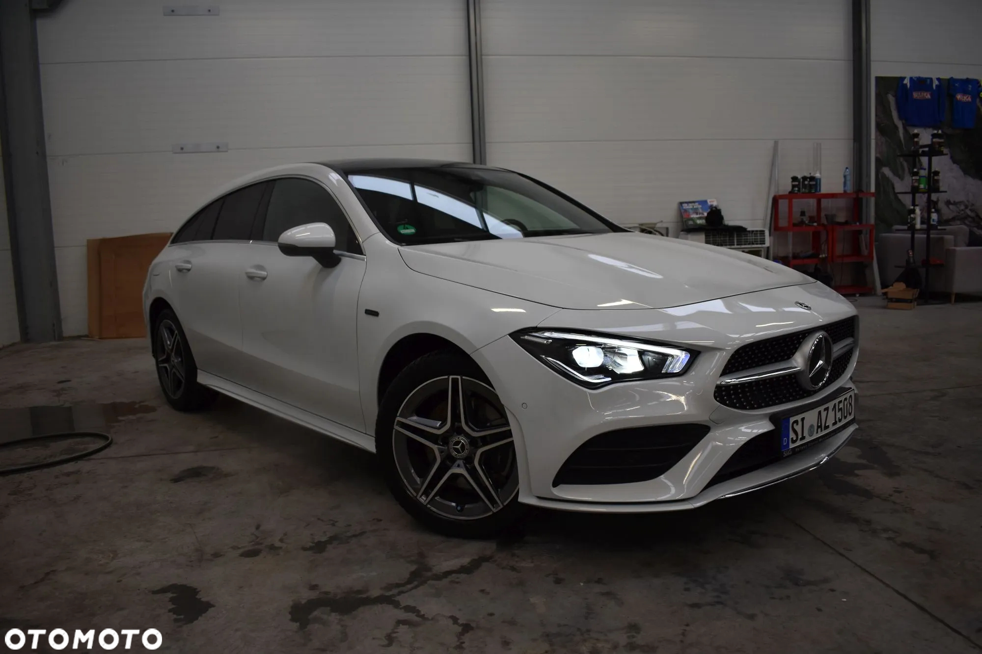 Mercedes-Benz CLA 250 E AMG Line 8G-DCT - 4