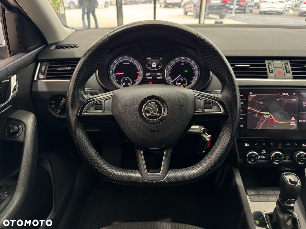 Skoda Octavia 2.0 TDI Style DSG - 15