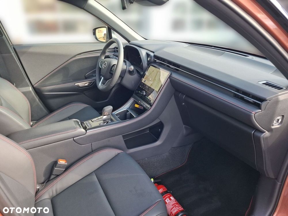 Lexus LBX 1.5 Hybrid Emotion - 15