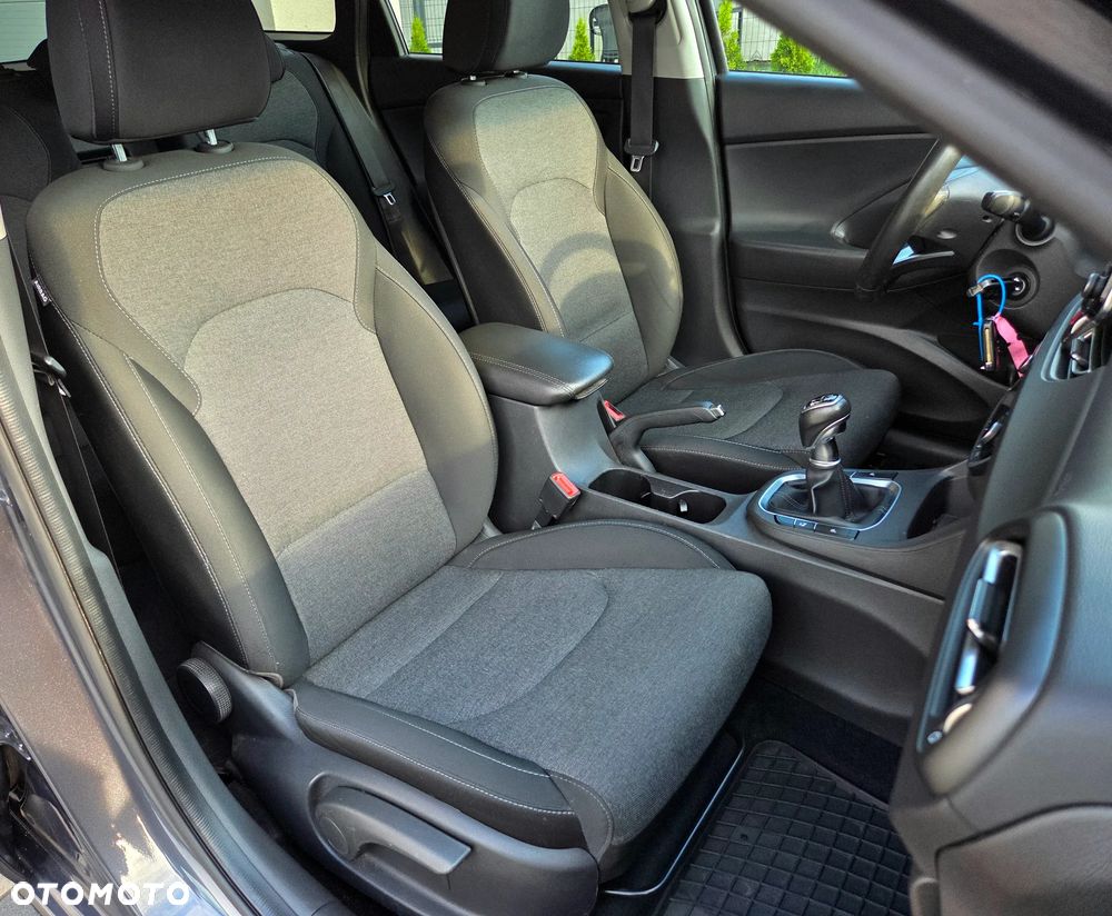 Hyundai i30 1.5 DPI Smart - 17