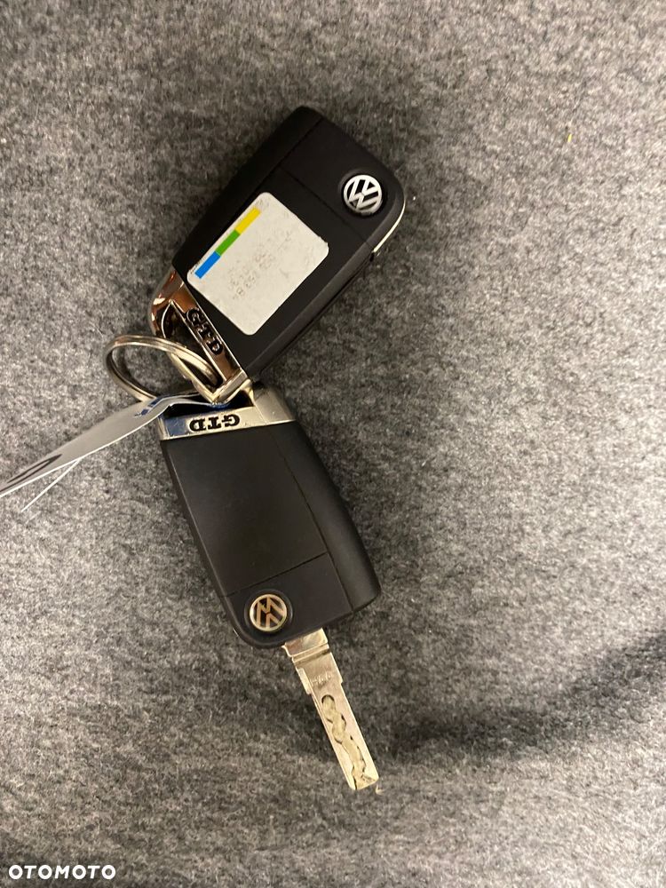 Volkswagen Golf GTD 2.0 TDI SCR DSG - 27