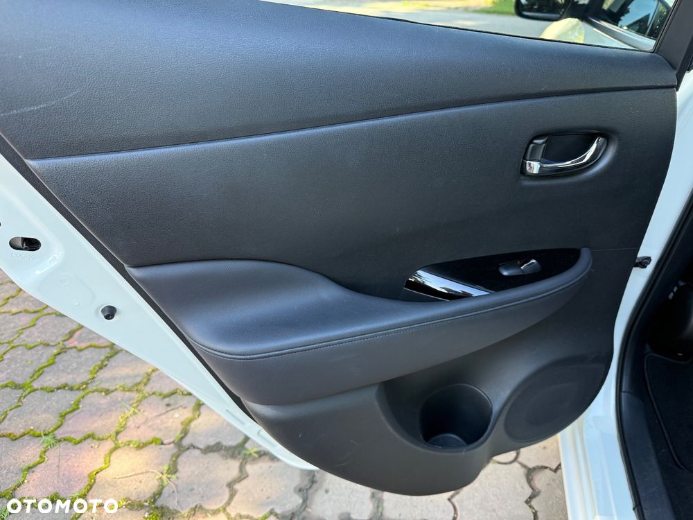 Nissan Leaf - 23
