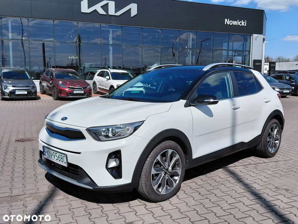 Kia Stonic 1.6 CRDi SCR L - 1