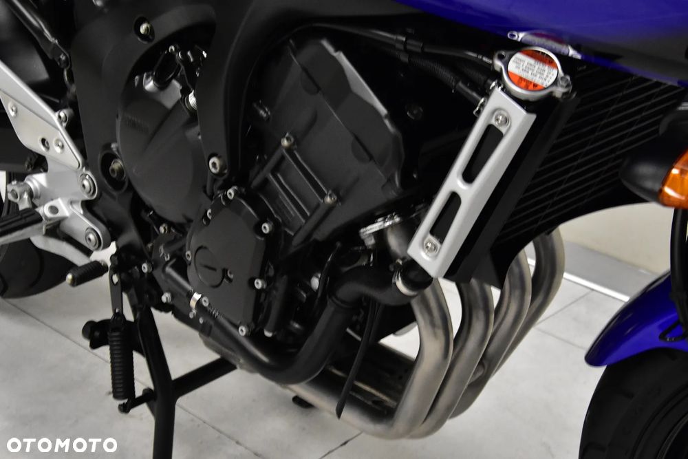 Yamaha FZ6 - 28