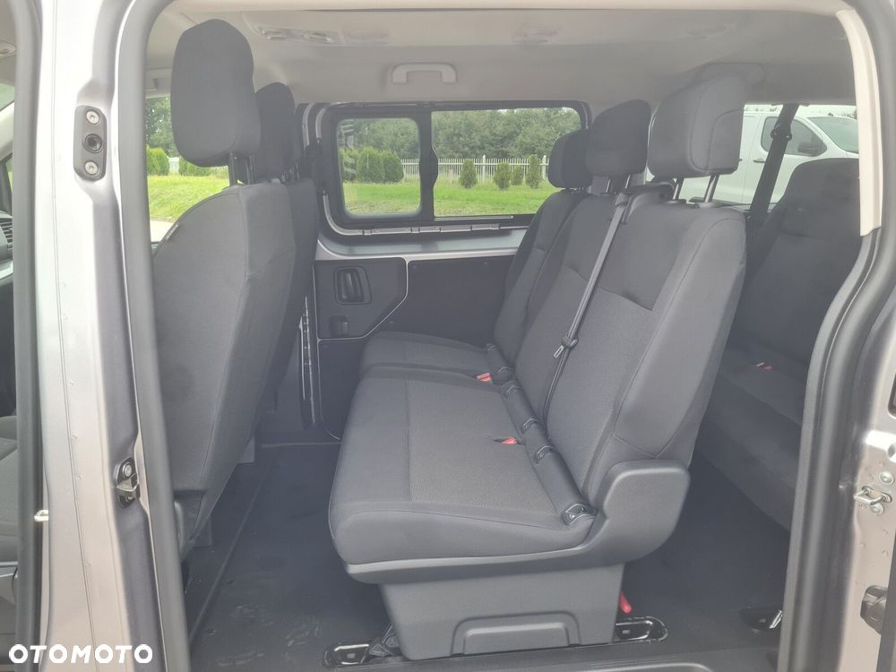 Opel Vivaro - 14