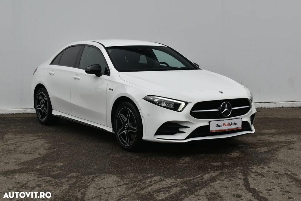 Mercedes-Benz A 250 e Aut. - 2