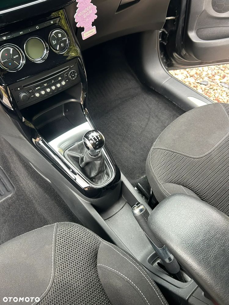 Citroën DS3 HDi 90 FAP SoChic - 34