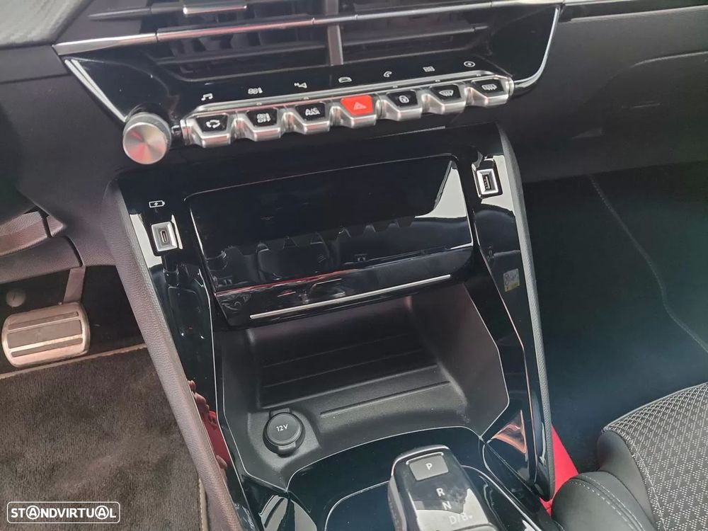 Peugeot e-208 50 kWh GT Pack - 16