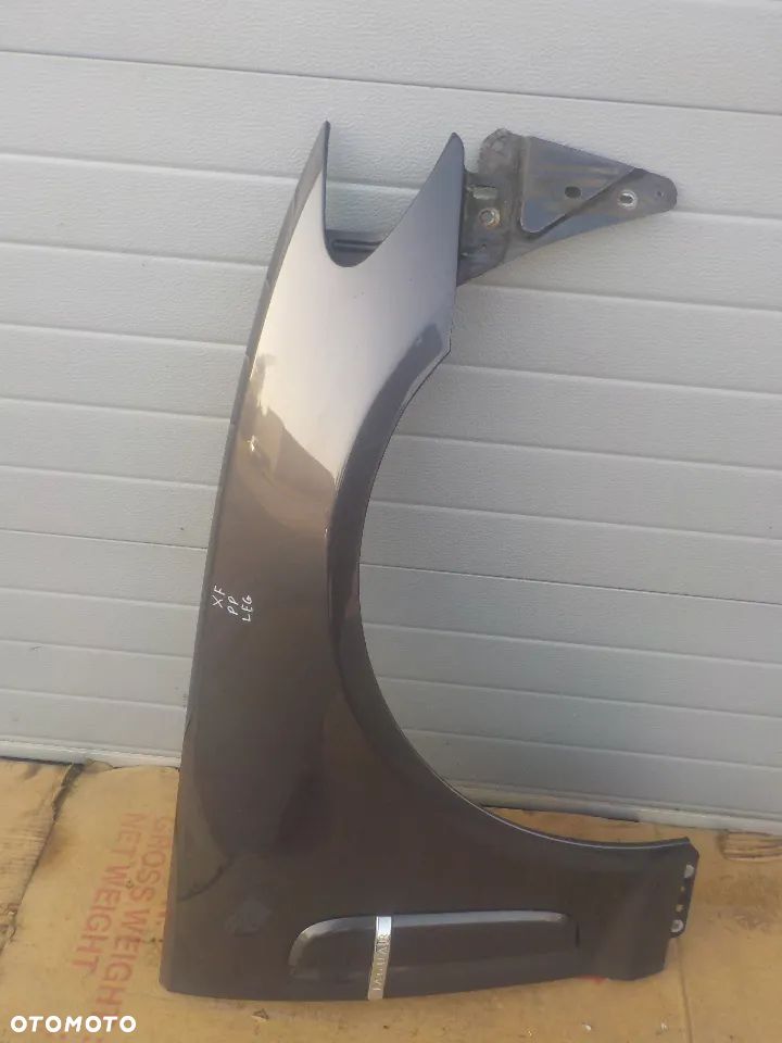 JAGUAR XF BŁOTNIK PRAWY PRZÓD LEG - 1