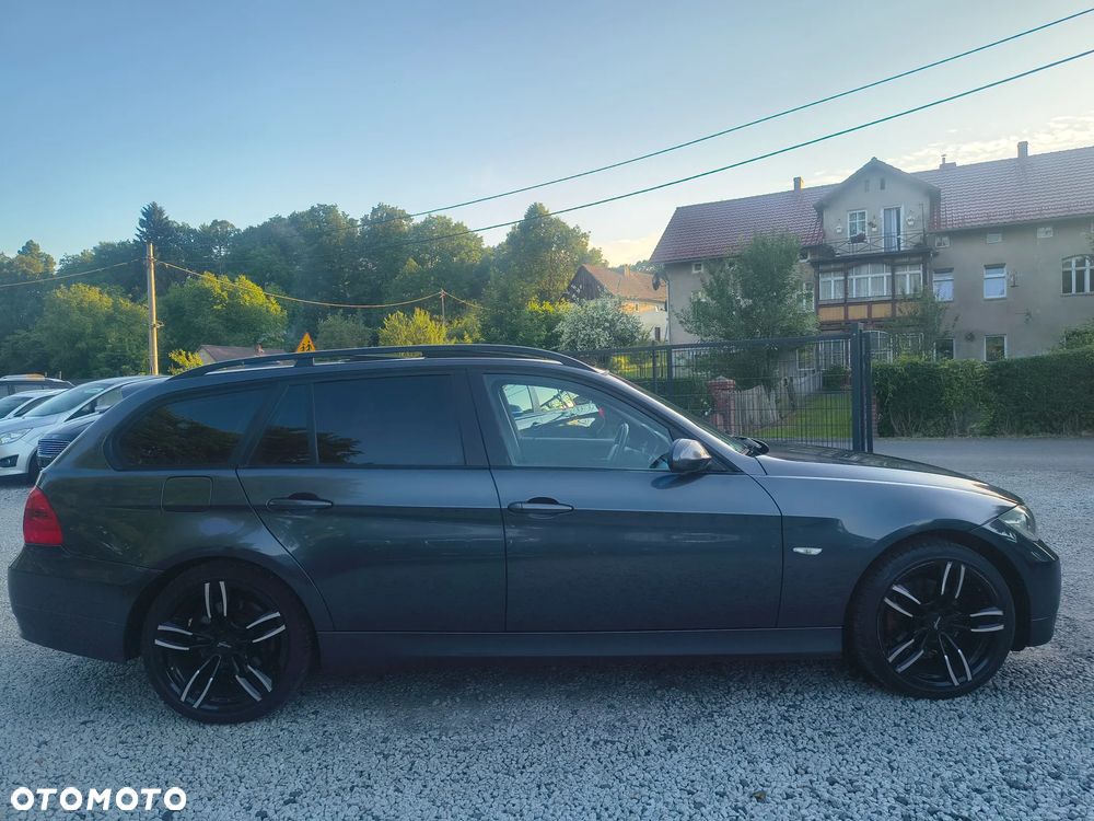 BMW Seria 3 320d Edition Sport - 5