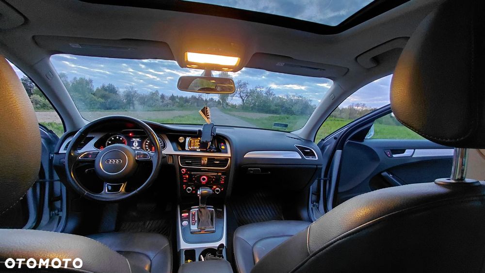Audi A4 Limousine 2.0 TFSI Quattro S tronic - 12