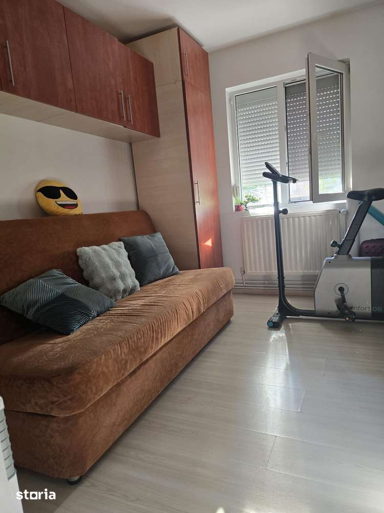 Living area of Apartament 3 bedroom in Strada Gheorghe Lazar