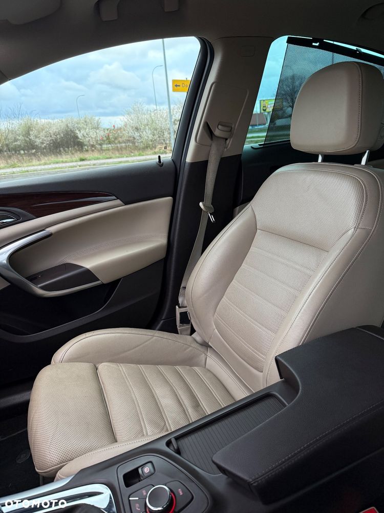 Opel Insignia 2.0 Bi Turbo CDTI 4x4 - 23