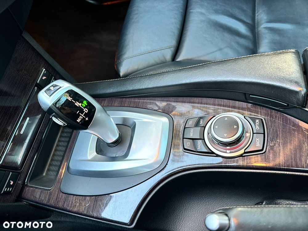 BMW Seria 5 - 16