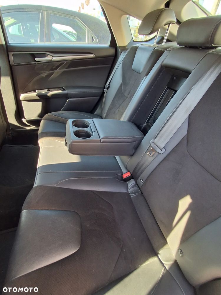 Ford Mondeo 2.0 TDCi Titanium - 8