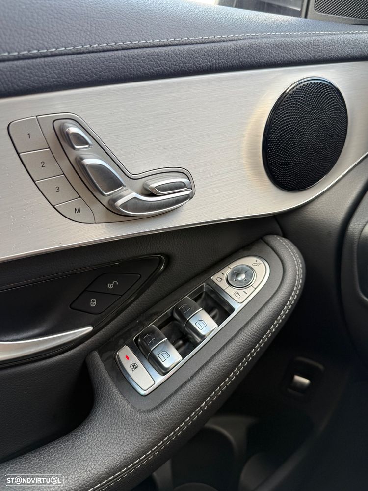 Mercedes-Benz GLC 220 d Coupé 4Matic - 30