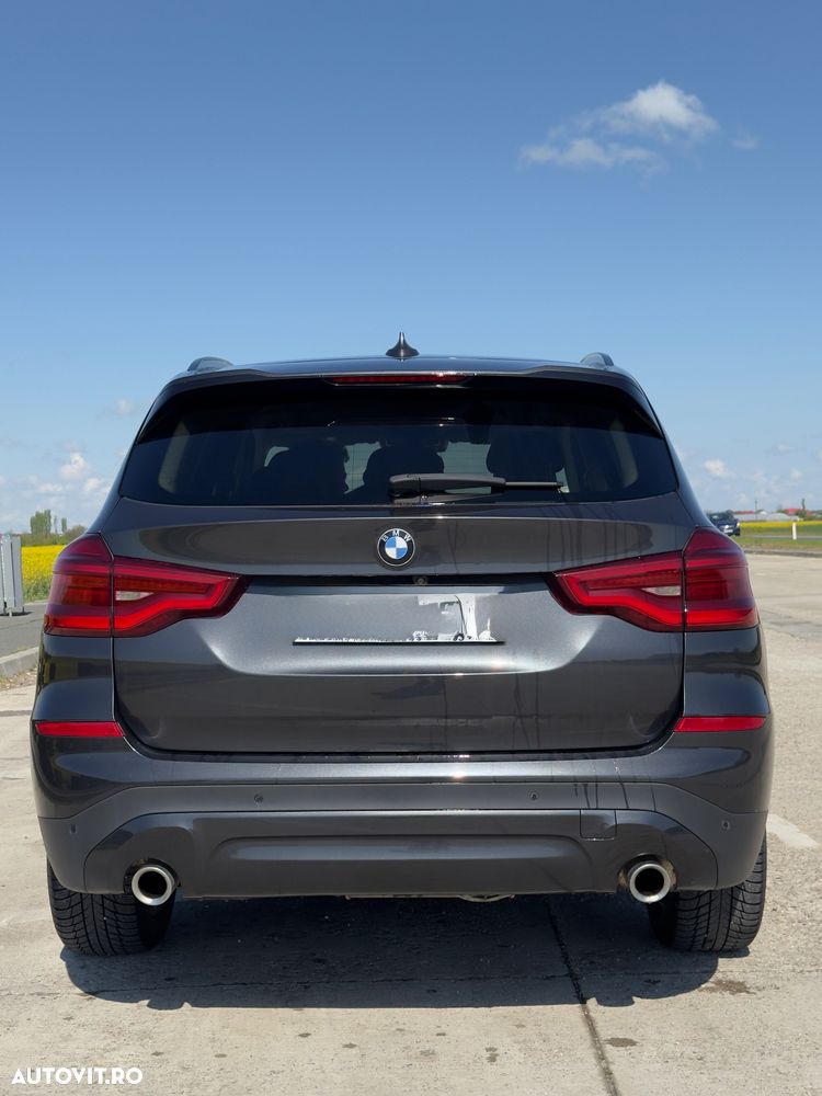 BMW X3 xDrive20d Aut. Luxury Line - 9