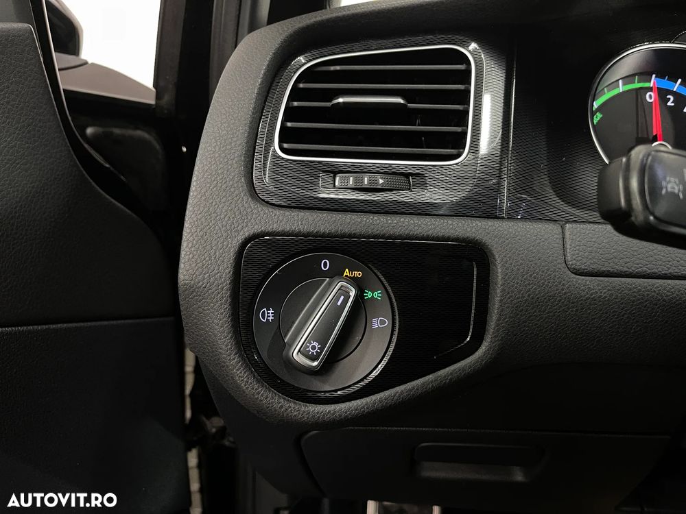 Volkswagen Golf 1.4 GTE Plug-In-Hybrid DSG - 28