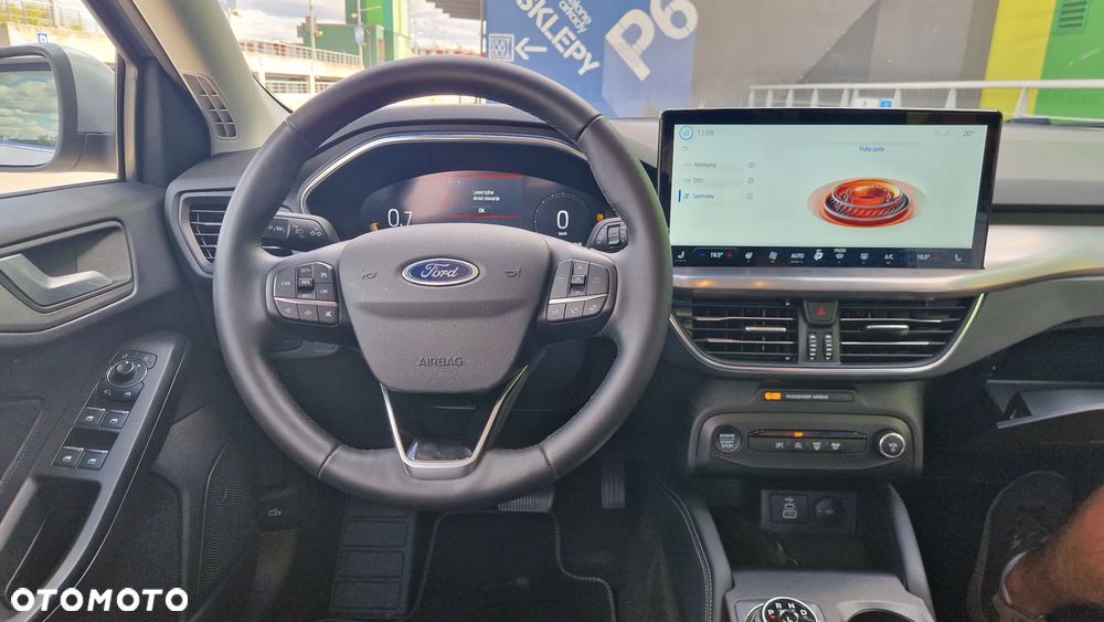 Ford Focus 1.5 EcoBlue Titanium X - 14