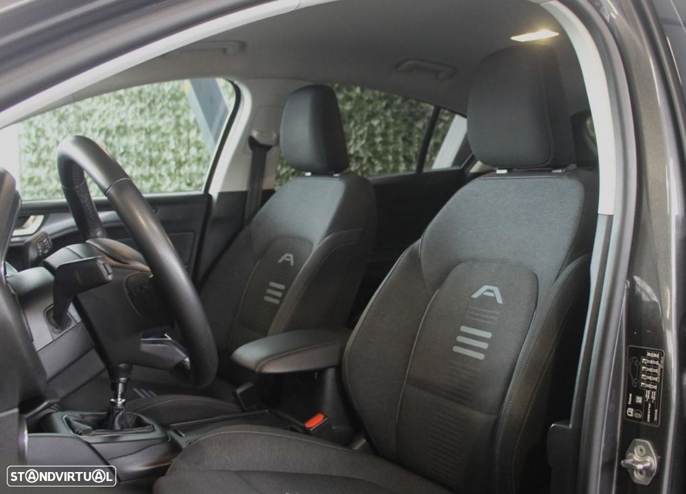 Ford Focus 1.0 EcoBoost MHEV Active X - 12