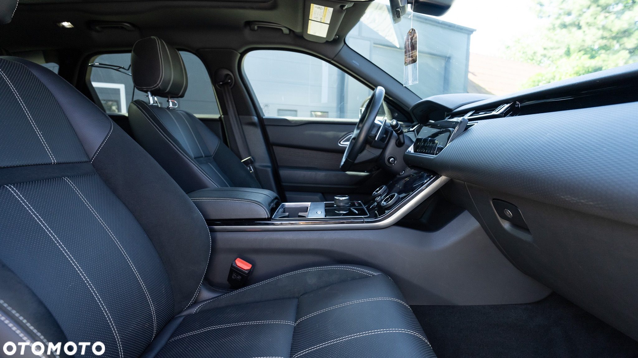 Land Rover Range Rover Velar 2.0 R-Dynamic - 40
